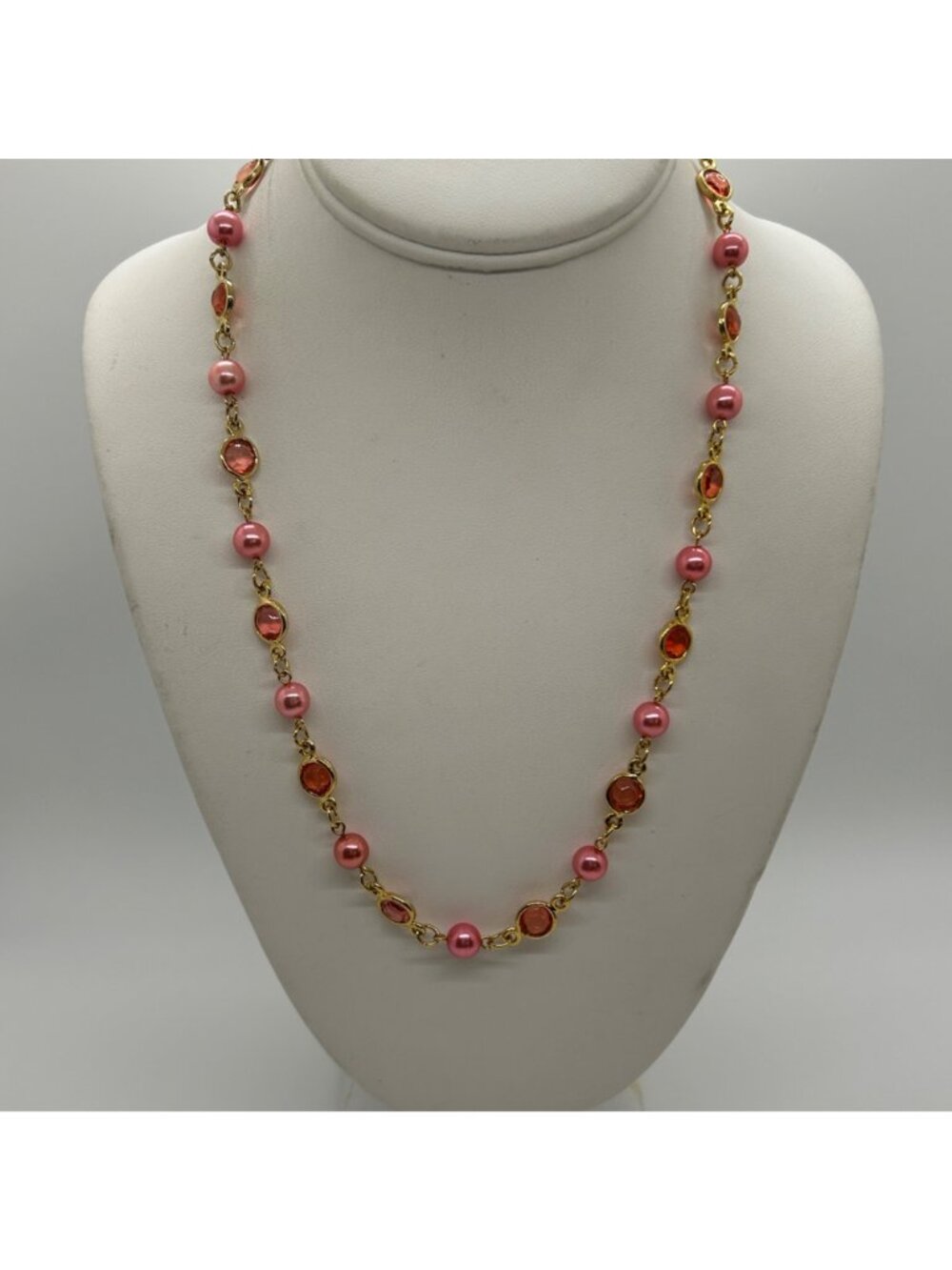 Vintage Two Sisters Signed Pink Faux Pearl Bezel Gold Tone Station Long Necklace - Picture 2 of 12